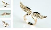 Anel Asa com Strass Dourado